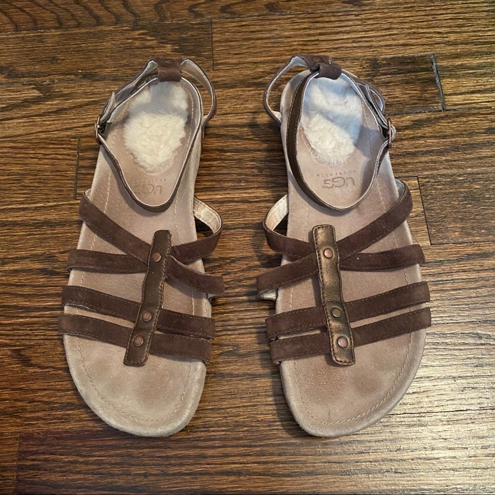 UGG Summer Brown Sandals Size 10